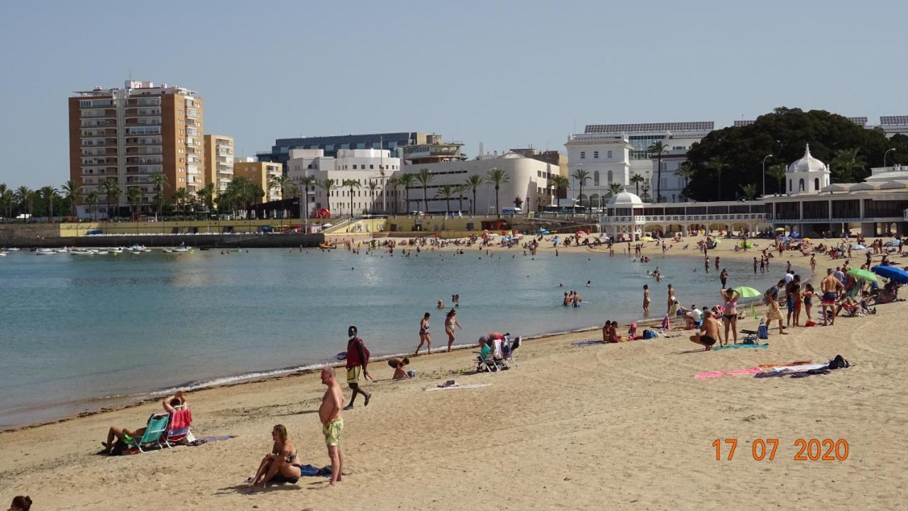 Apartamento Fenicia Con Aparcamiento Incluido Vistas Al Mar Cadiz Bagian luar foto