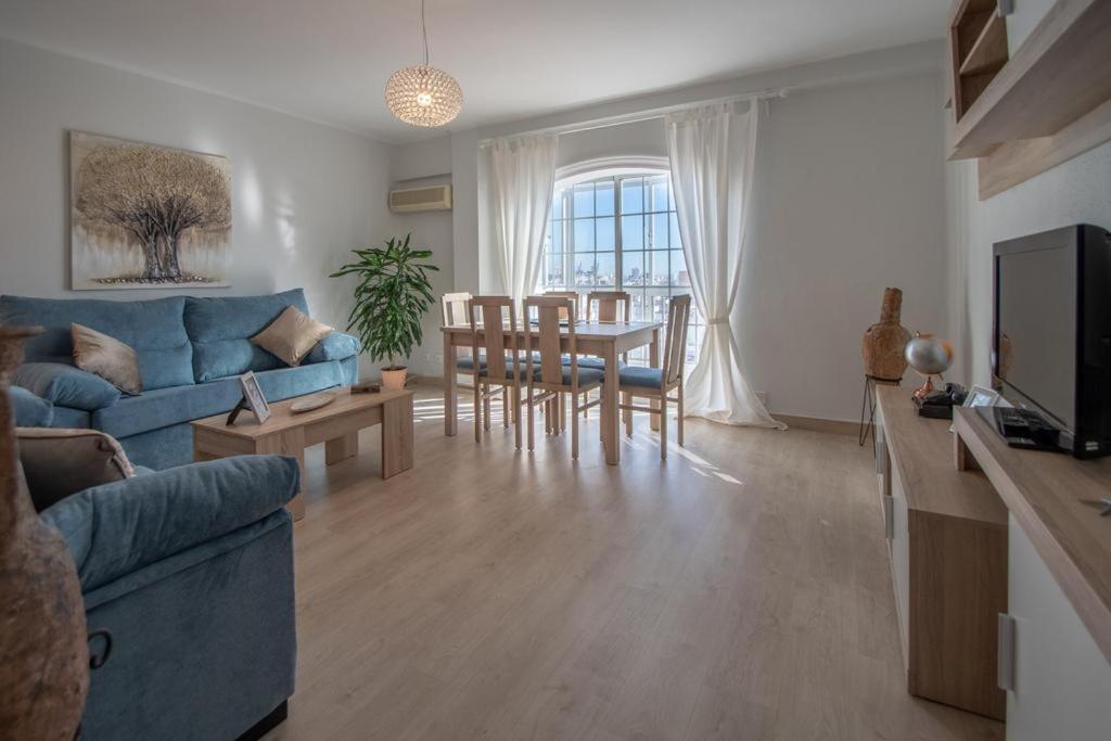 Apartamento Fenicia Con Aparcamiento Incluido Vistas Al Mar Cadiz Bagian luar foto